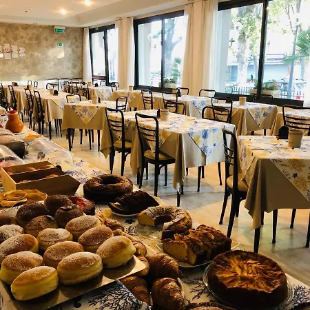 Piccolo Hotel 3*